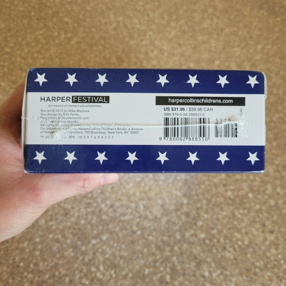 4 book set Soldier Dogs - Picture 5 of 6